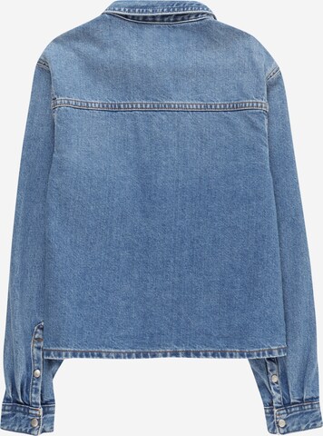 Bluză de la Calvin Klein Jeans pe albastru