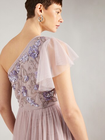 LACE & BEADS Evening Dress in Purple