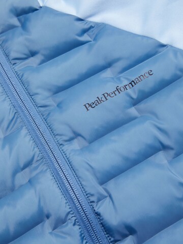 PEAK PERFORMANCE Outdoor Jacket in Blue