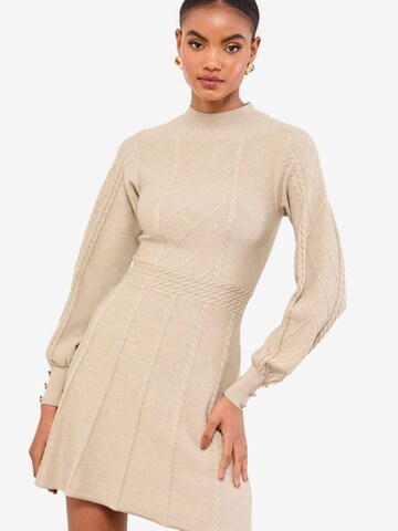 Lipsy Pletené šaty - Béžová: predná strana
