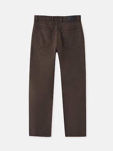Pull&Bear Normalny krój Jeansy w kolorze brązowy