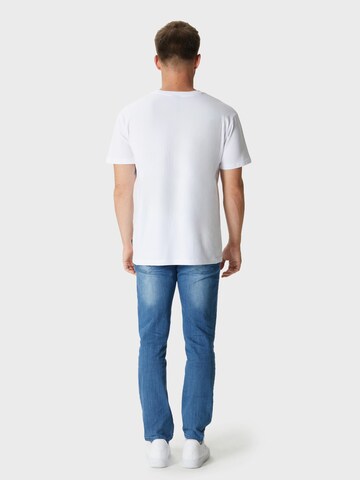 Oldskull Shirt 'Asian Swordsman' in Weiß