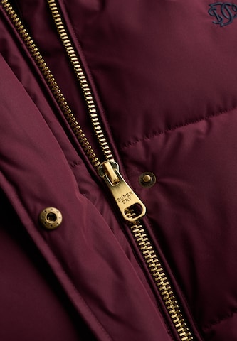 Superdry & Co Tussenjas in Rood