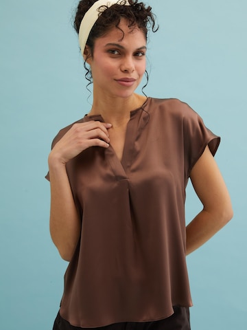 Chemisier SILK & CASHMERE en marron