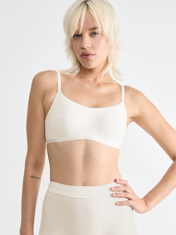 Maillot de corps ' Daily GO Cotton Top ' SLOGGI en blanc : devant