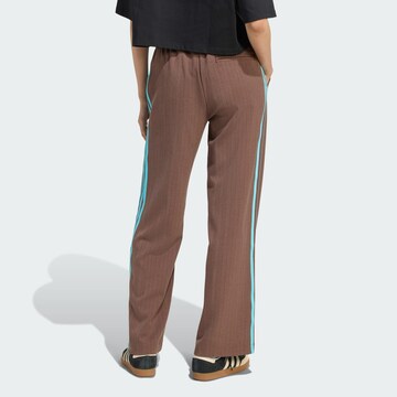 ADIDAS ORIGINALS - regular Pantalón en marrón