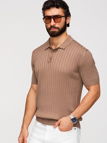 Ombre Shirt in Bruin