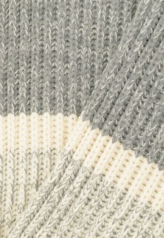 Bickley + Mitchell Scarf in White