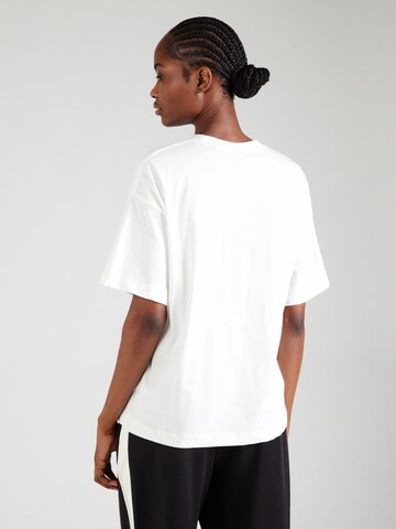 Maglietta 'JC PETRI' di The Jogg Concept in bianco