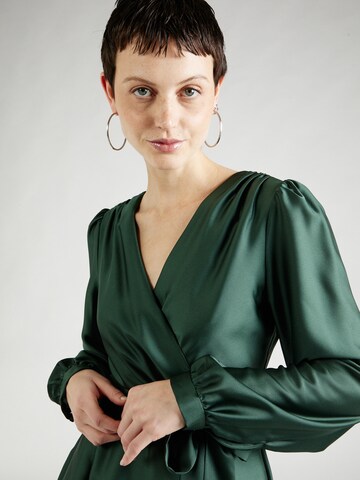 Robe de cocktail SWING en vert