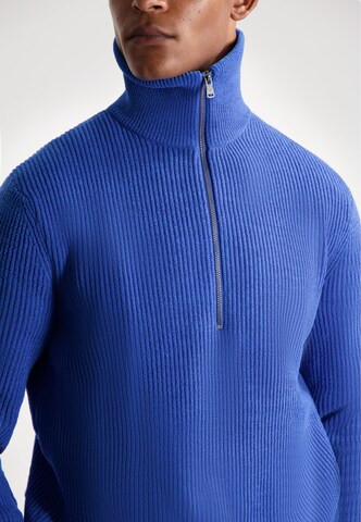 Dstrezzed Svetr 'Josiah Skipper' – modrá