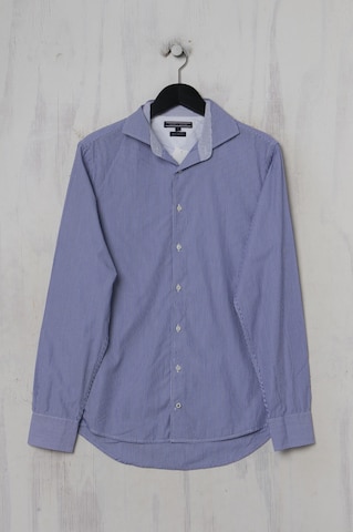TOMMY HILFIGER Button Up Shirt in S in Blue: front