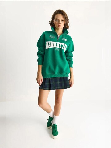 Felpa di Bianco Lucci in verde