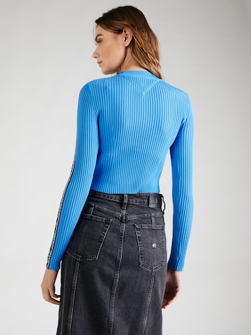 Pull-over Tommy Jeans en bleu