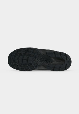 Baskets 'V5 RNR' Nike Sportswear en noir