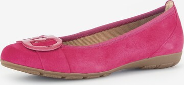 GABOR Ballet Flats in Pink: front