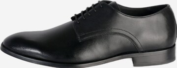 Chaussure à lacets Gordon & Bros en noir