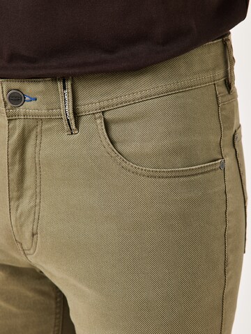 REDPOINT Regular Pants in Green