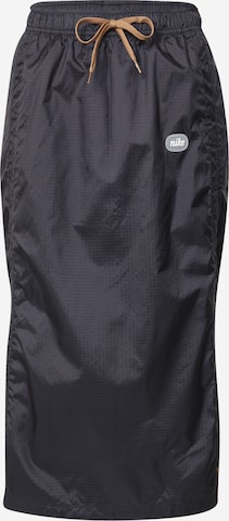 Nike Sportswear Skirt in Black: front