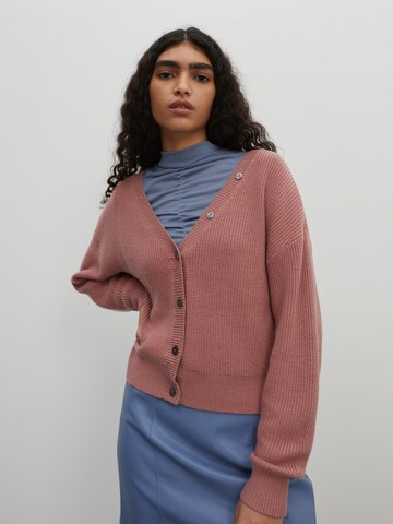 EDITED Knit cardigan 'Lea' in Pink: front