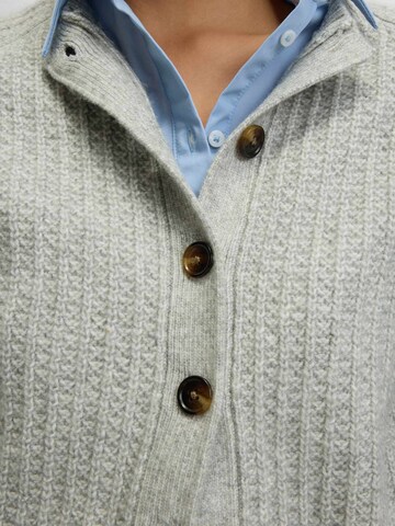 Marks & Spencer Strickjacke in Grau