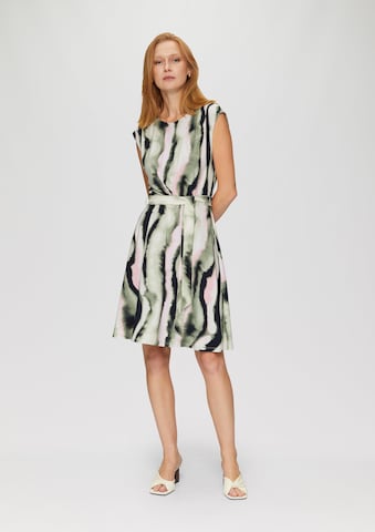 Robe s.Oliver BLACK LABEL en vert