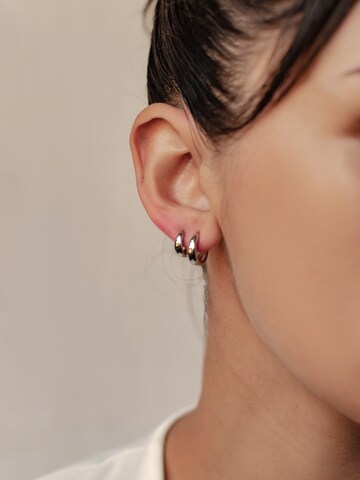 Orecchini 'Dome' di Hey Happiness in argento