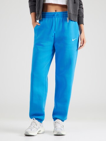 Nike Sportswear Tapered Broek 'Sportswear Phoenix' in Blauw: voorkant