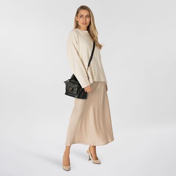 Coccinelle Schultertasche in Schwarz