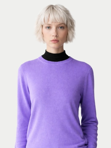 GOBI Cashmere Trui 'Women's Essential Cashmere Crewneck Sweater' in Lila: voorkant