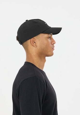 Virtus Athletic Cap 'Borden' in Black