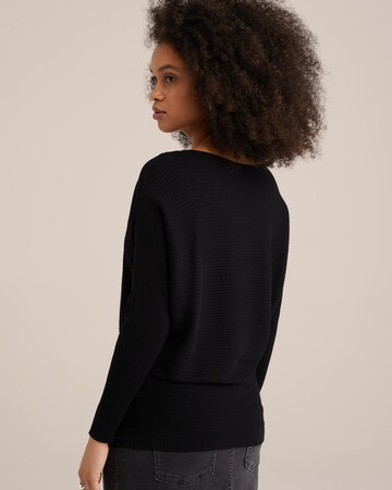 WE Fashion Sweater in Black