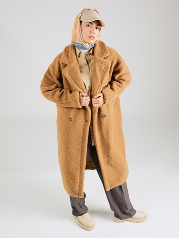 SISTERS POINT Zimný kabát 'DOFI' - Béžová