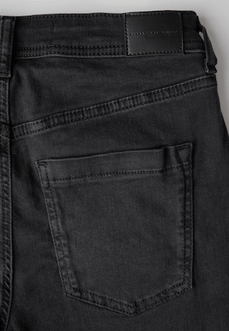 Street One Studio Regular Jeans in Black