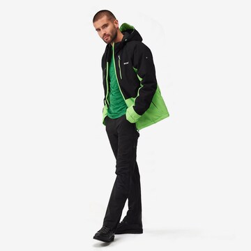 REGATTA Outdoor jacket 'Highton III' in Green
