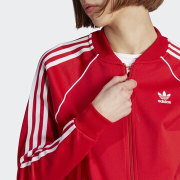 ADIDAS ORIGINALS - Sudadera con cremallera 'Adicolor Classics' en rojo