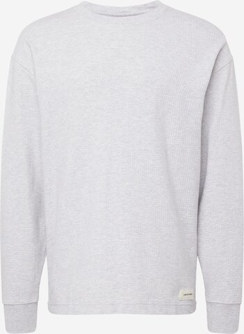 T-Shirt Abercrombie & Fitch en gris : devant