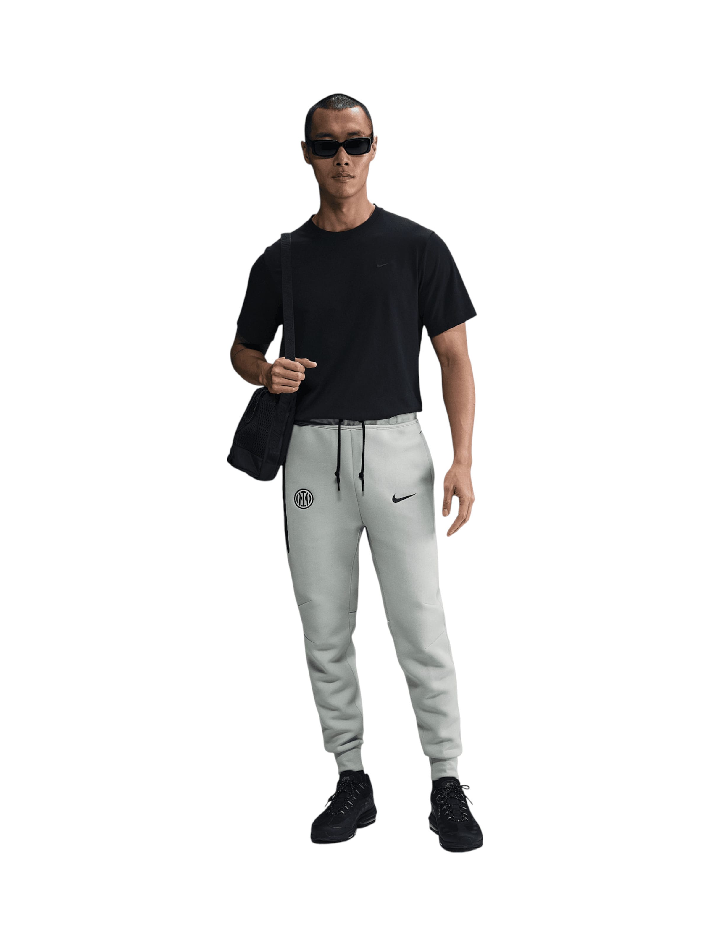NIKE Regular Hose in Grau: Vorderseite