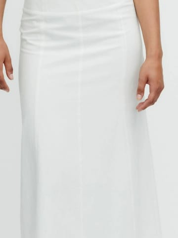 Jupe ' FalkaRS ' Résumé en blanc