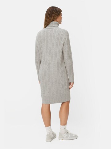 CAMEL ACTIVE Strickkleid mit Zopfstrickmuster in Grau