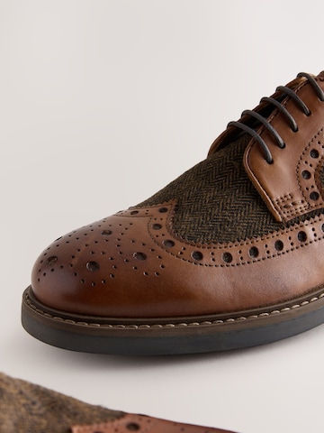 Chaussure à lacets Next en marron