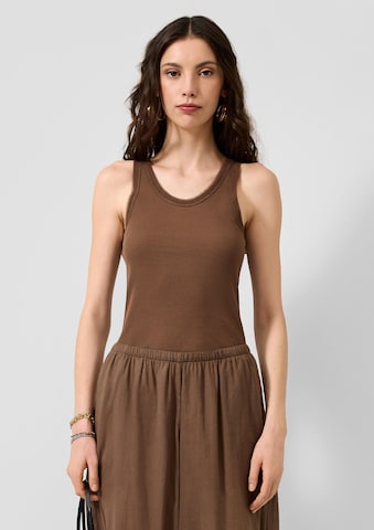 QS Top in Bruin: voorkant