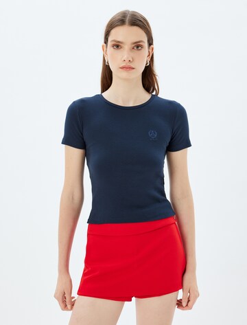 Koton Shirt in Blue: front