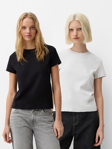 Maglietta di Bershka in grigio: frontale