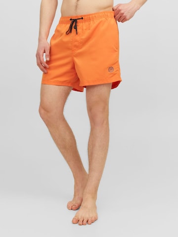 JACK & JONES Plavecké šortky 'Fiji' - oranžová: predná strana