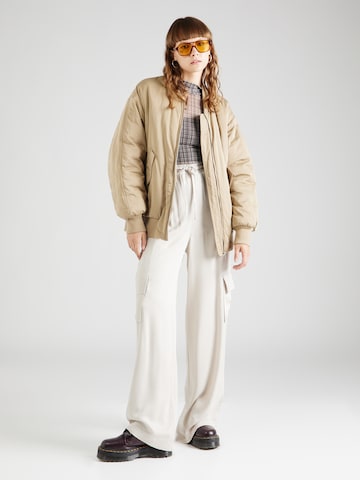 regular Pantaloni cargo di Nasty Gal in grigio