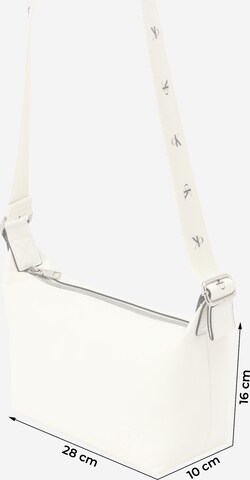 Calvin Klein Jeans Наплечная сумка в Белый