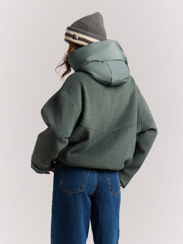 PROTEST Outdoor jacket 'PRTSalti' in Green