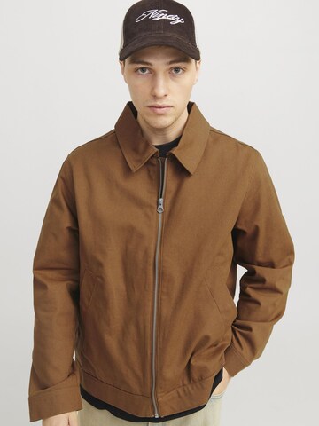 JACK & JONES Tussenjas in Bruin