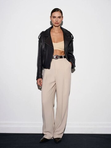 Dilvin Wide leg Pants in Beige